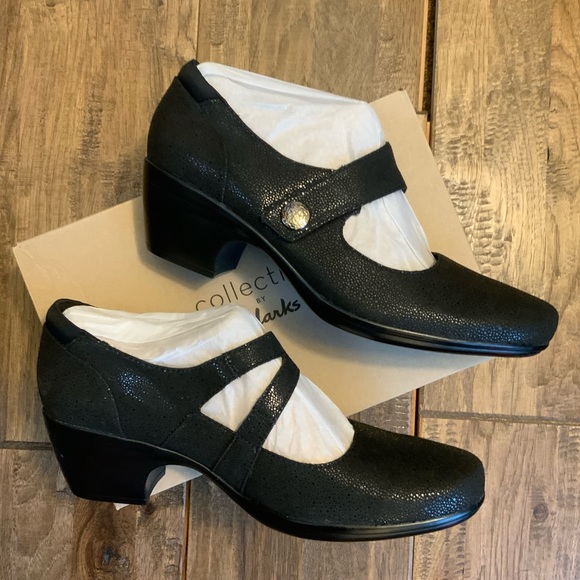 Clarks | Shoes | Clarks Emily Reaya 